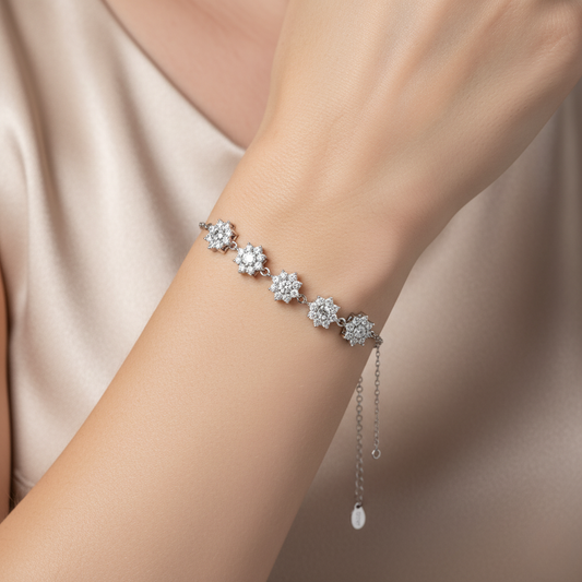 Pavé Starburst Cluster Bracelet