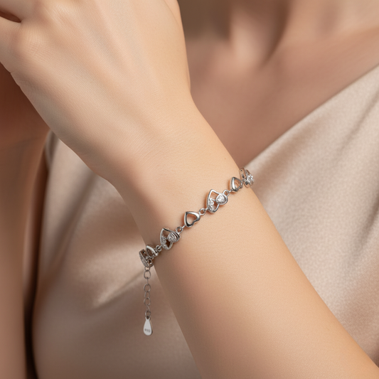 Interlocking Love Heart Link Bracelet