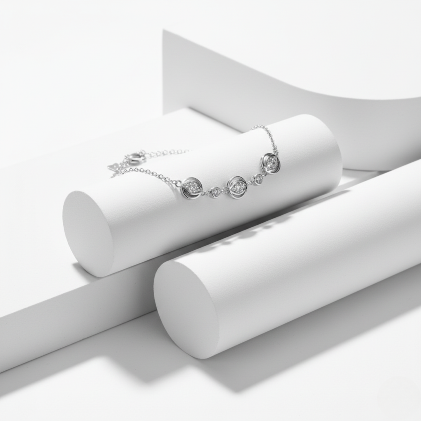 Orbital Triple Cluster Link Bracelet