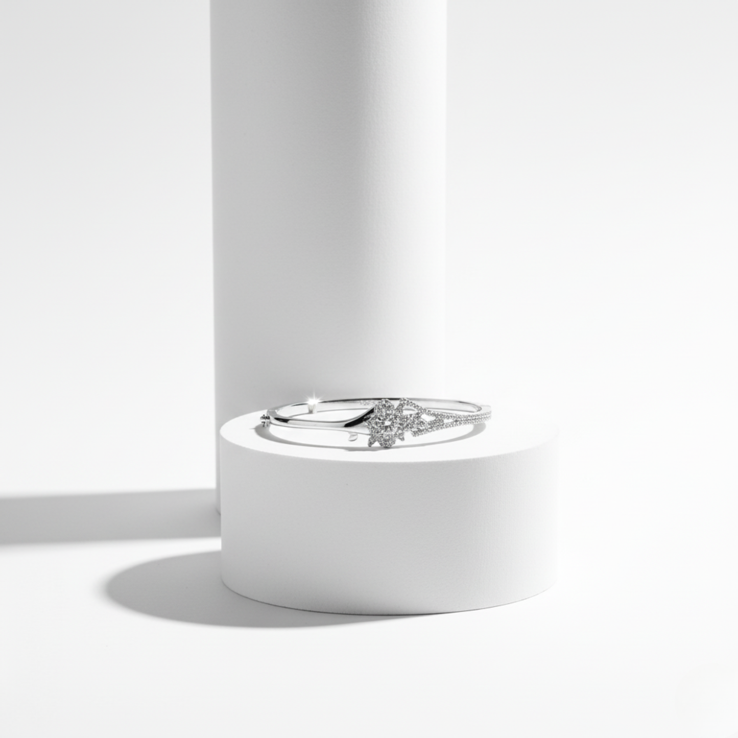 Aurora Diamond Flower Rigid Bracelet