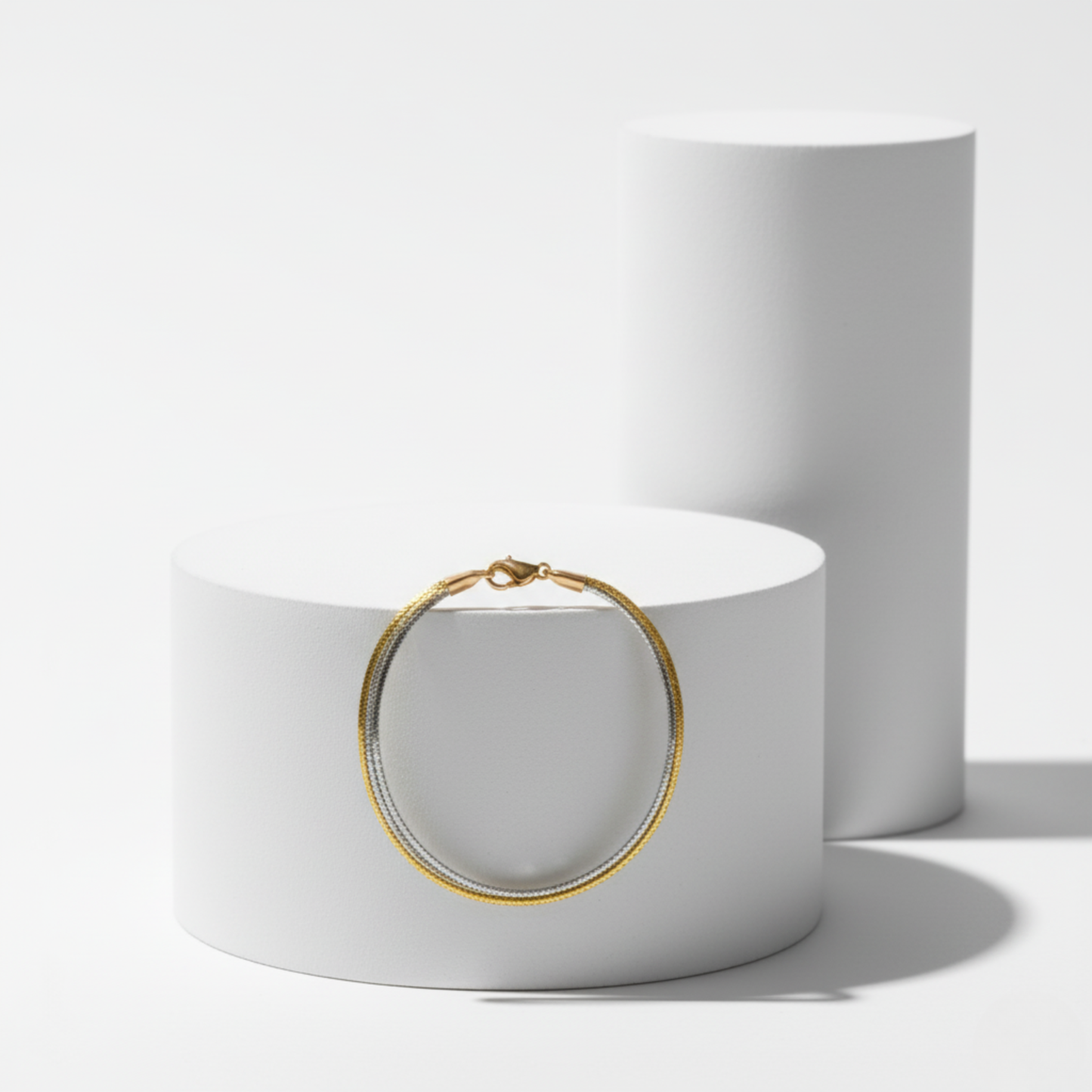 Tricolor Herringbone Layer Bracelet