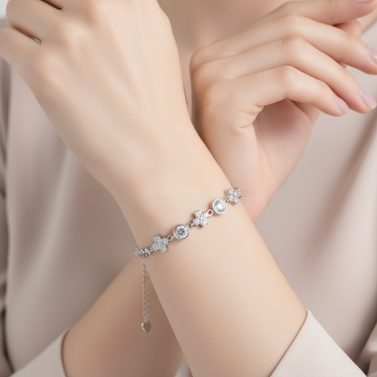 Lucky Clover Heart Link Bracelet