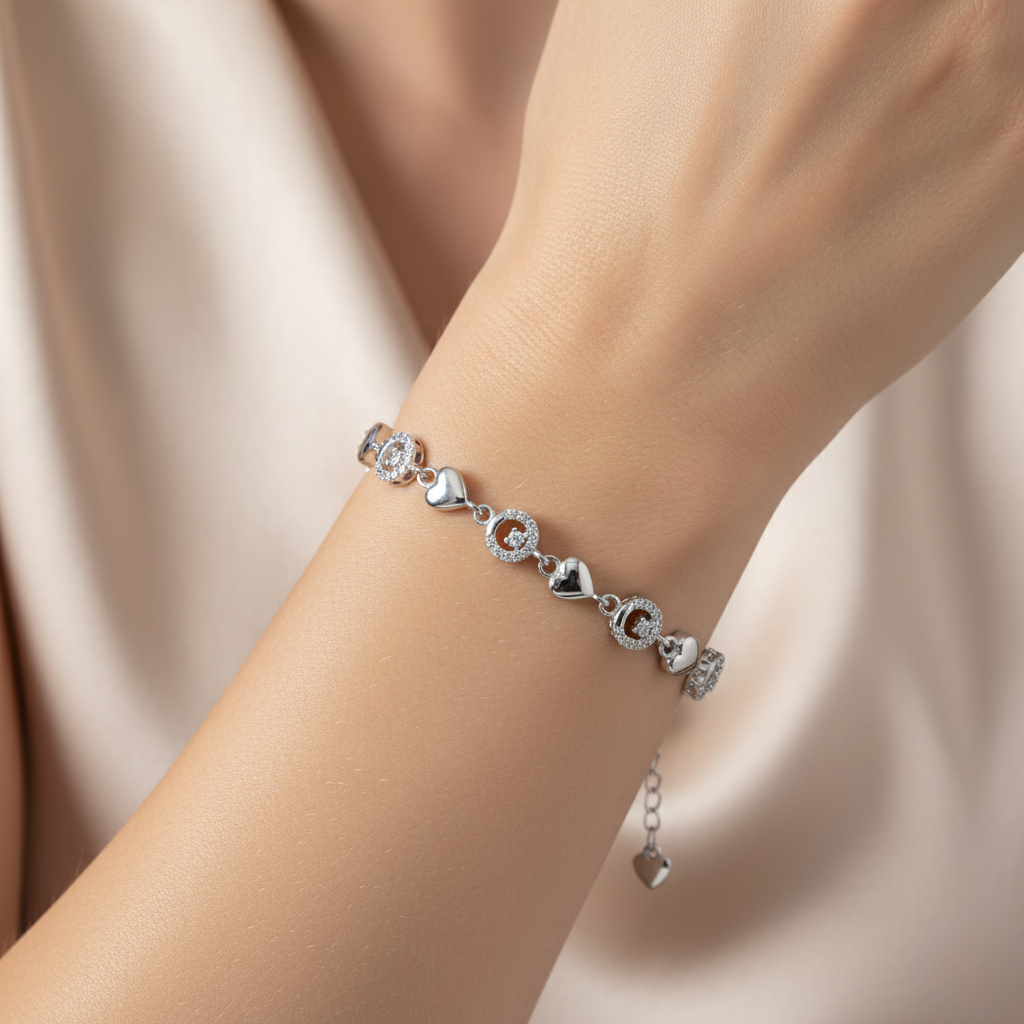 Love Link Cluster Heart Bracelet